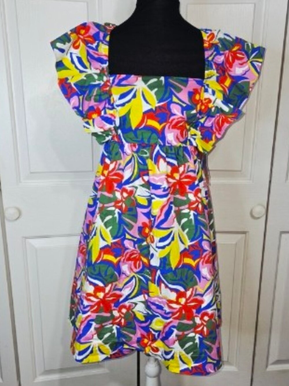 Free Assembly NWT Paradise Floral Square Neck Flutter Sleeve Mini Dress XS 0-2
